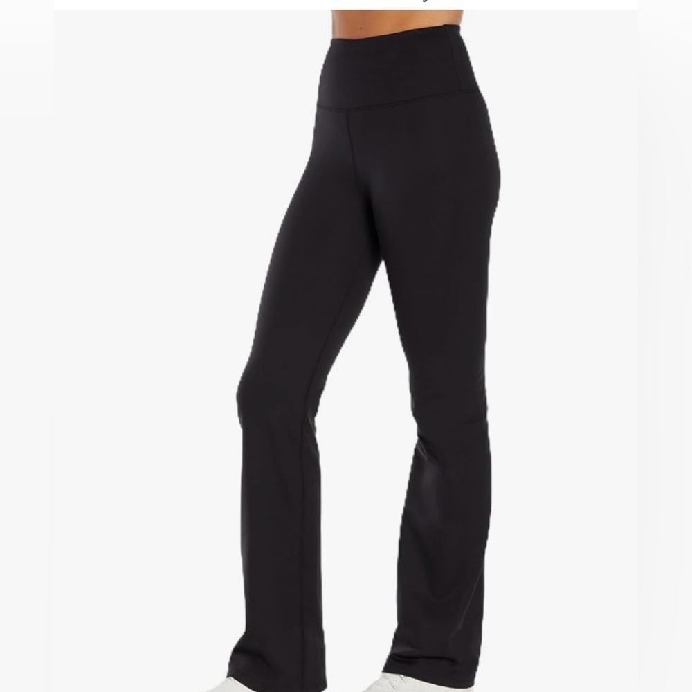 High-Rise Black Flare Yoga Pant